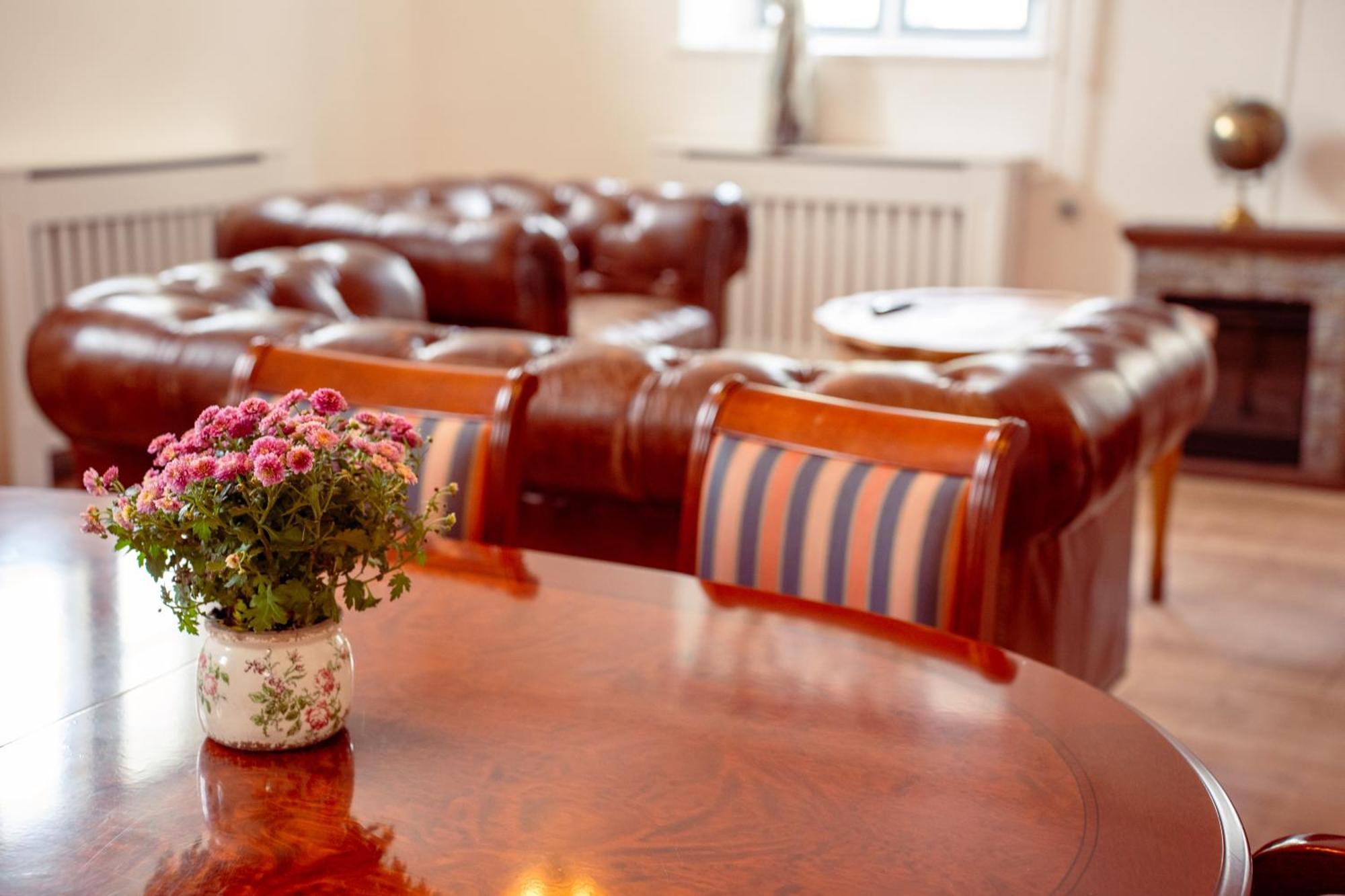 Boutique Hotel Postgarden Holsted Экстерьер фото