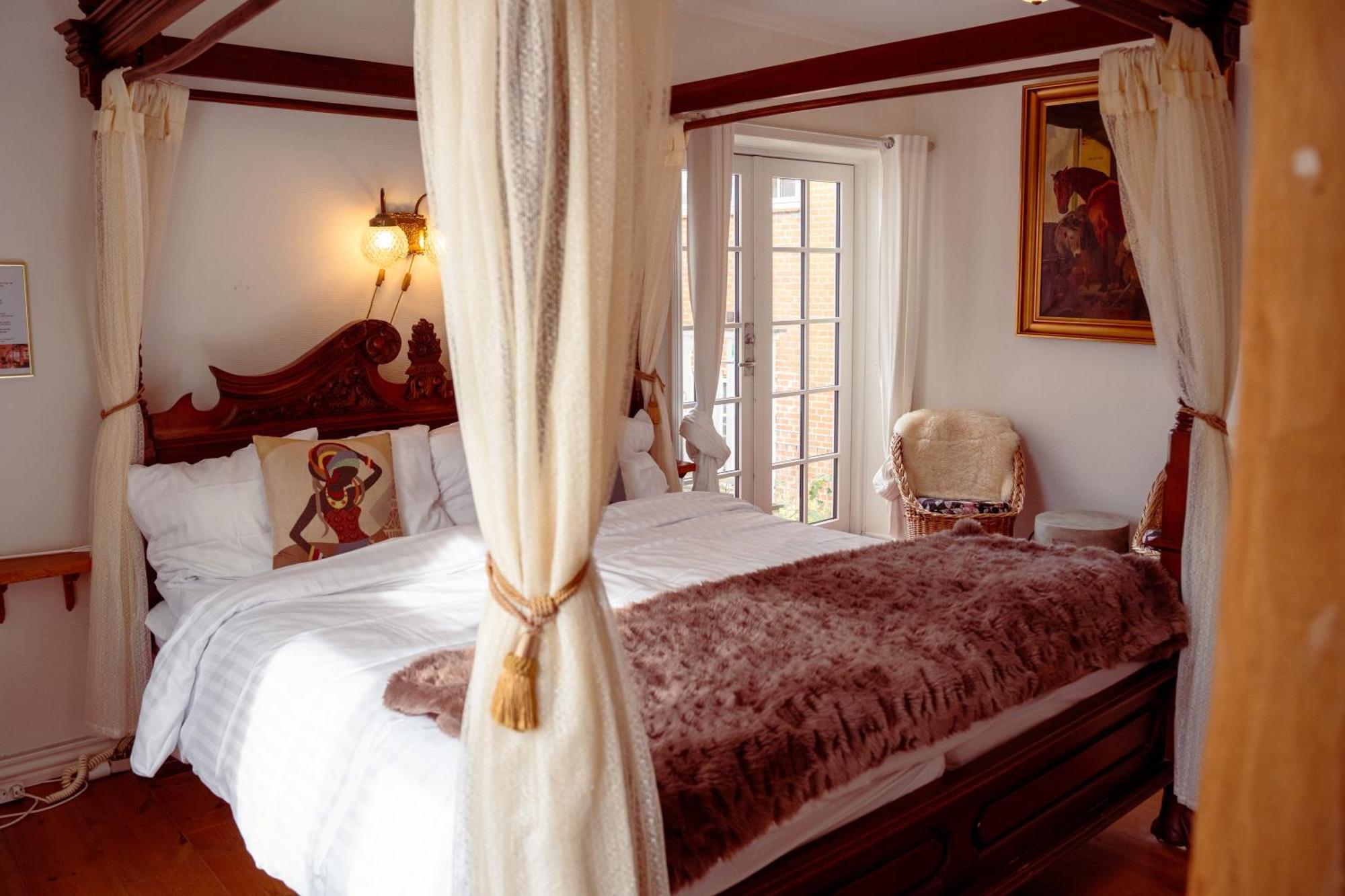 Boutique Hotel Postgarden Holsted Экстерьер фото